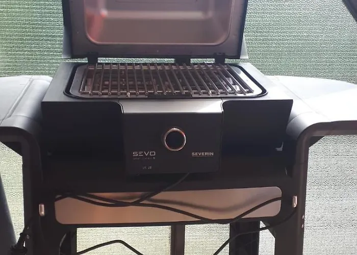 With Panoramic View & Terrace In Pino, Maggiore - Casa Roccia No 7 דירה Pino Lago Maggiore