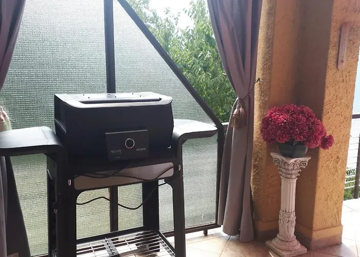 With Panoramic View & Terrace In Pino, Maggiore - Casa Roccia No 7 Apartamento